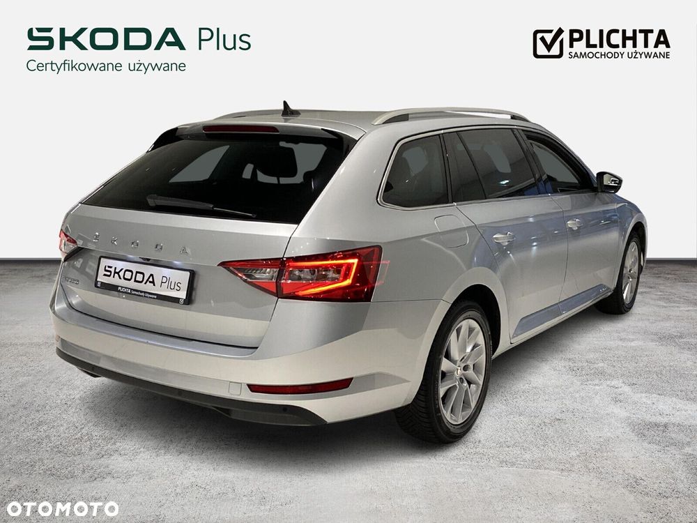 Skoda Superb 1.5 TSI Ambition DSG - 6