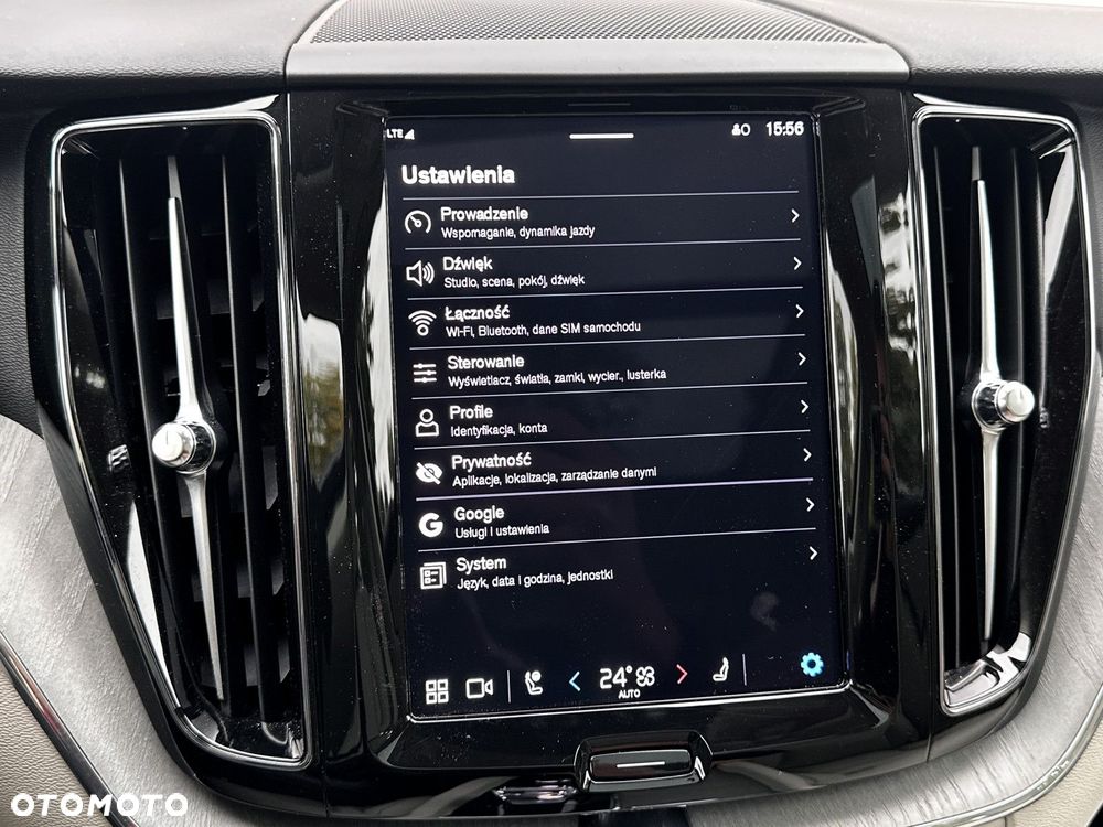 Volvo XC 60 - 30
