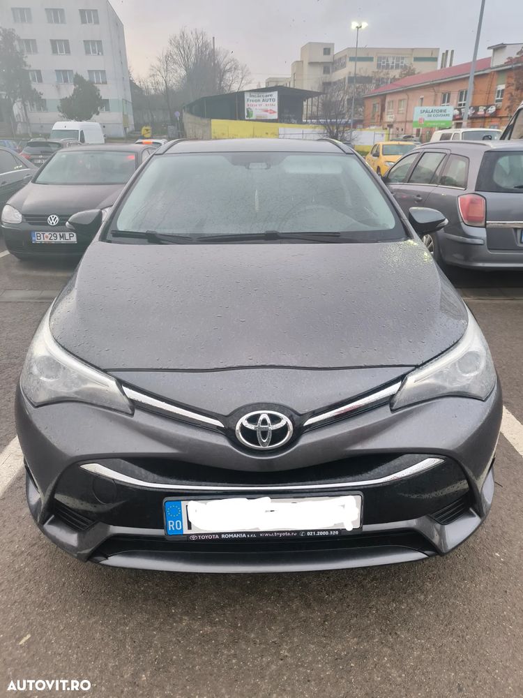 Toyota Avensis 2.0 D-4D Executive Terracotta - 4