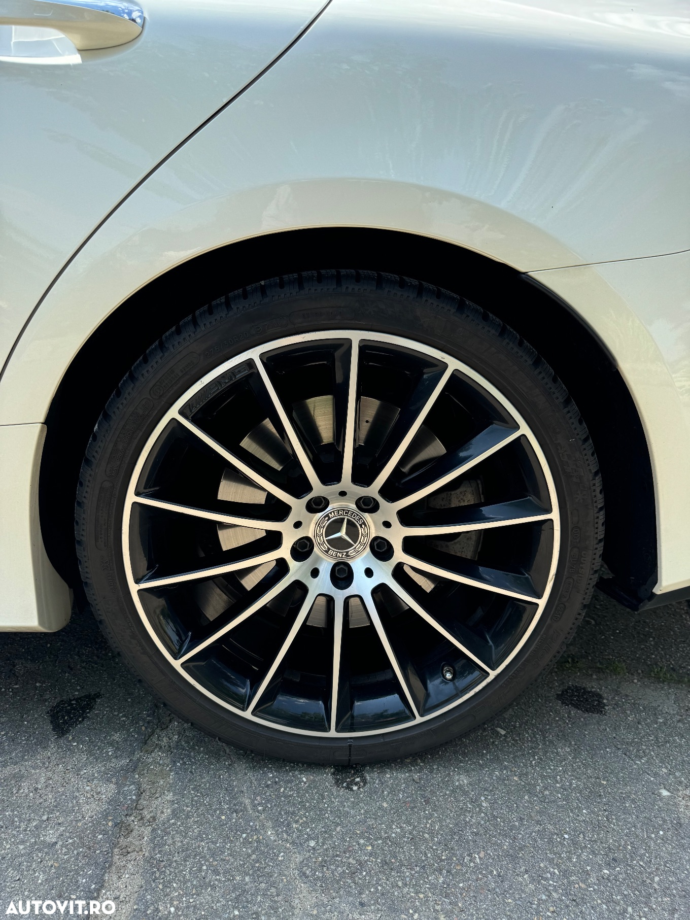 Mercedes-Benz CLS AMG 53 4MATIC Aut - 23
