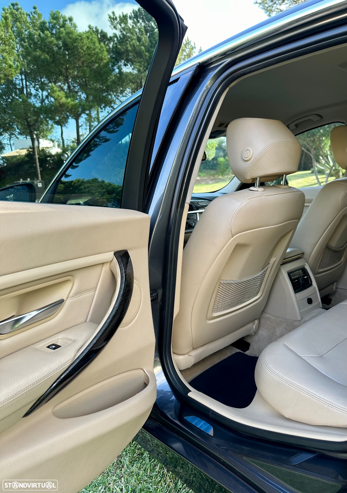 BMW 320 d Aut. Luxury Line - 13