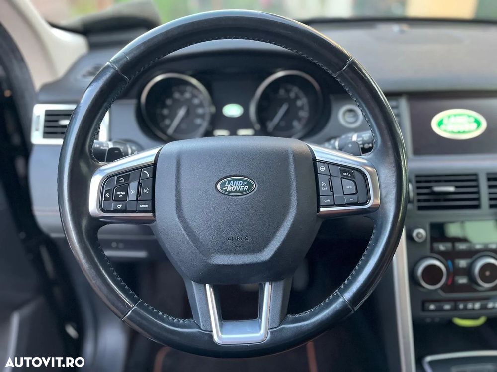 Land Rover Discovery Sport ver-2-0-l-si-hse-luxury-aut- - 8