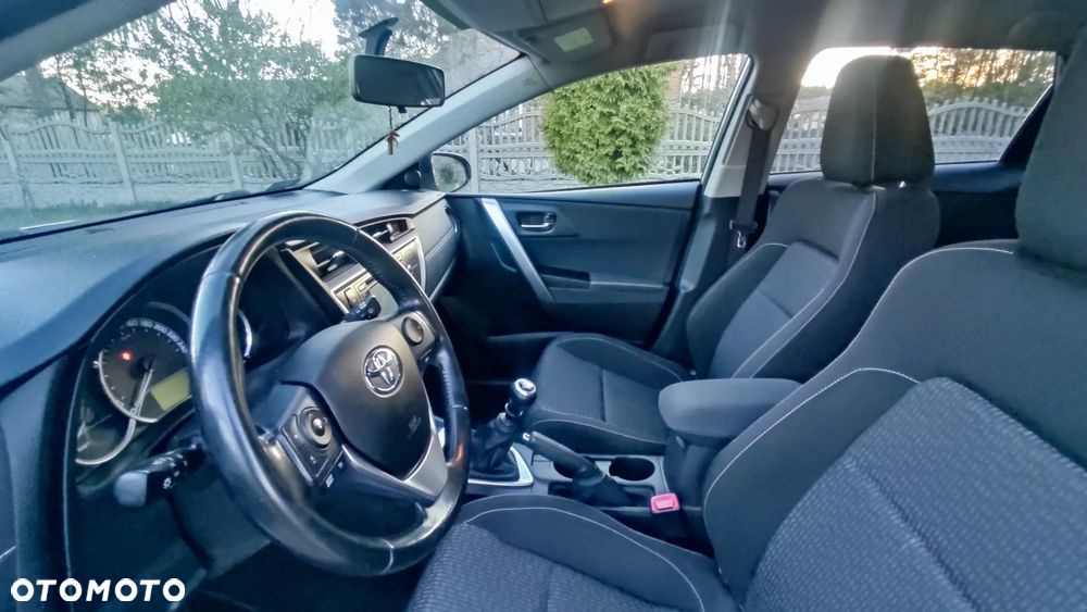 Toyota Auris 1.33 Dual-VVT-i Comfort - 13