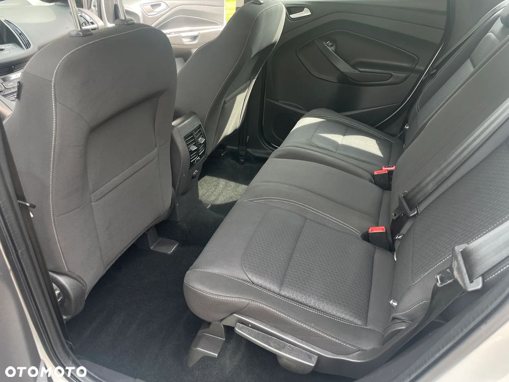Ford Kuga 1.5 EcoBoost FWD Edition ASS MMT6 - 25