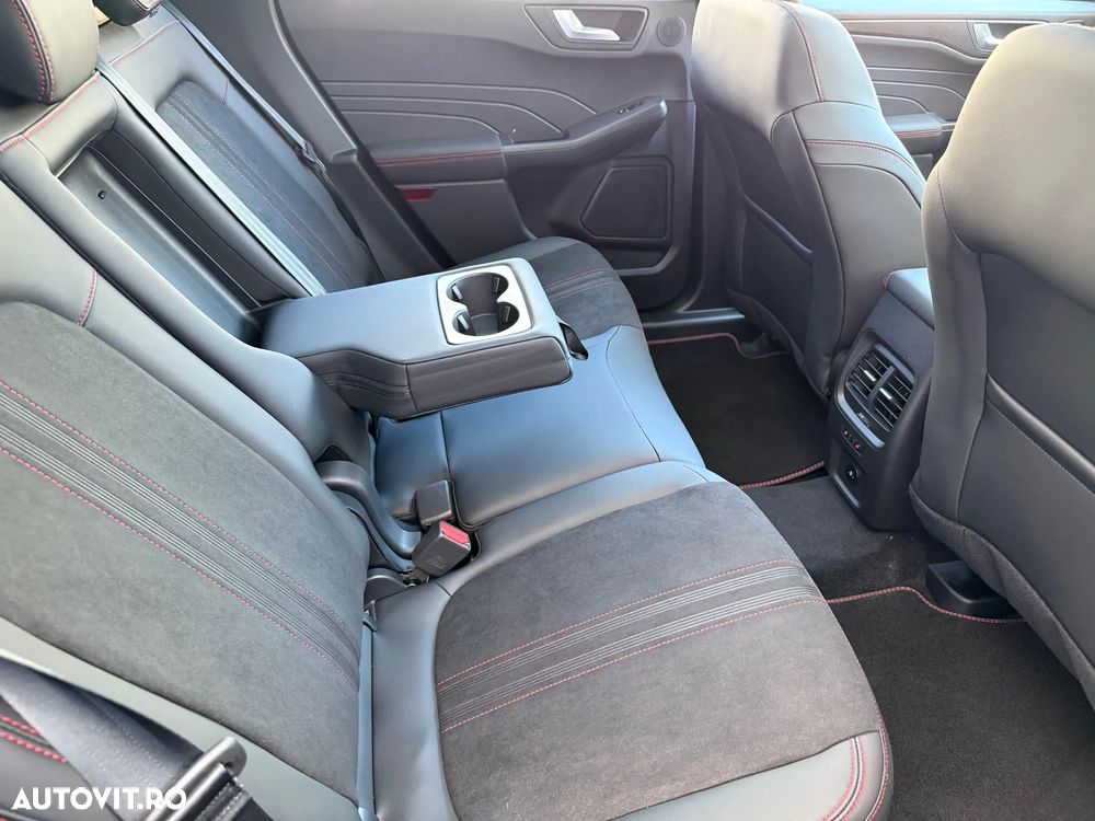 Ford Kuga 2.5 Duratec FWD PHEV ST-Line X - 15