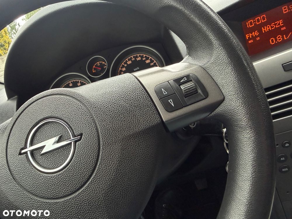 Opel Astra - 26