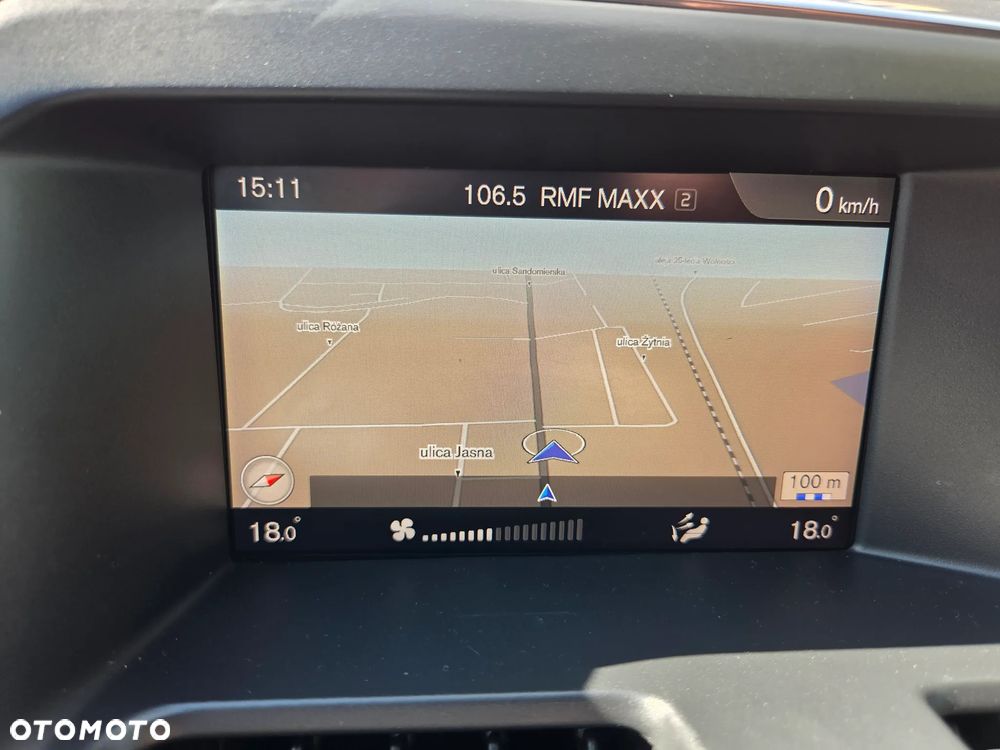 Volvo XC 60 D3 Momentum - 17