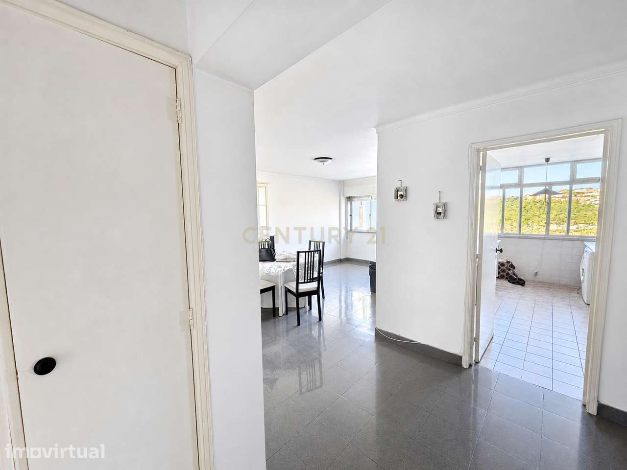 Apartamento T2 para Remodelar | Quinta das Flores | Santo António dos - Grande imagem: 4/19