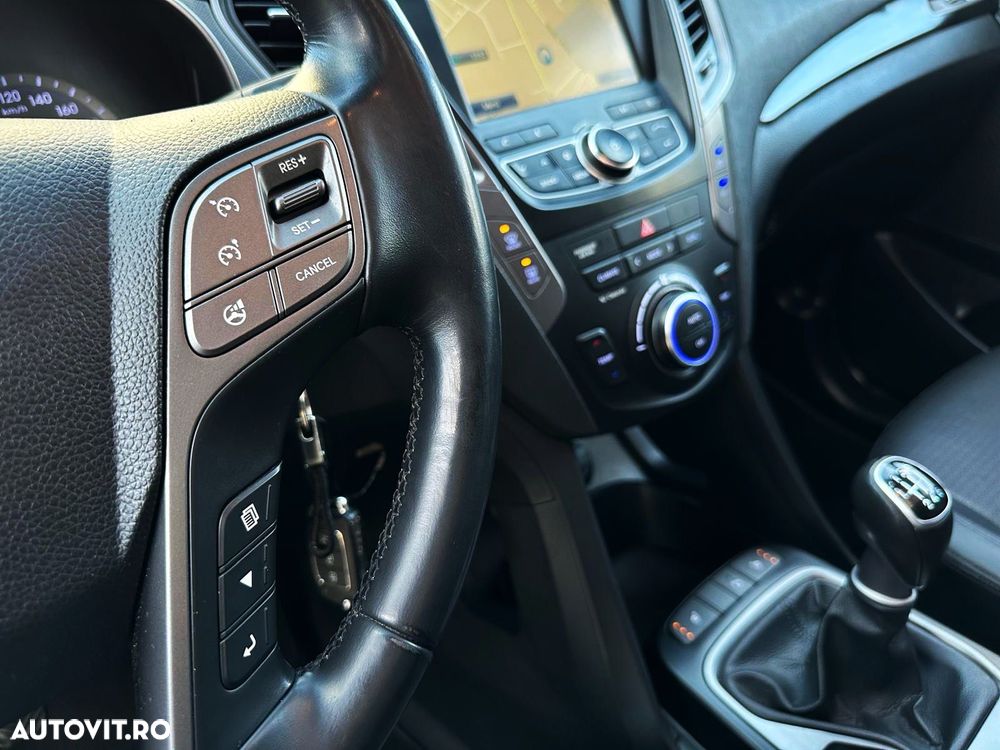 Hyundai Santa Fe blue 2.0 CRDI 4WD Premium - 26