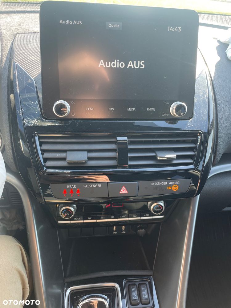 Mitsubishi Eclipse Cross 4WD Top - 16