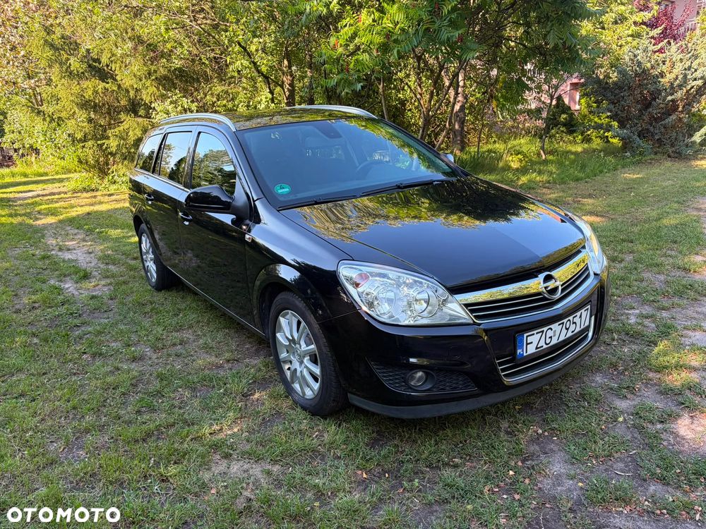 Opel Astra 1.6 Color Edition - 1