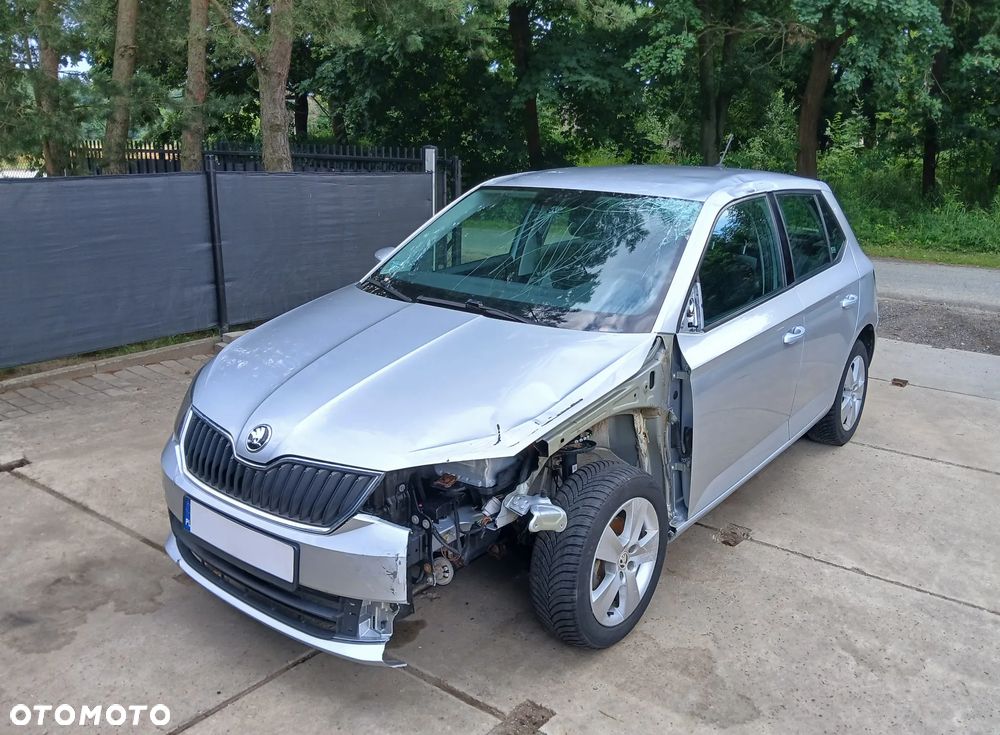 Skoda Fabia 1.0 Ambition - 2