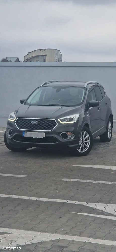 Ford Kuga 2.0 TDCi 4WD Powershift Vignale - 1