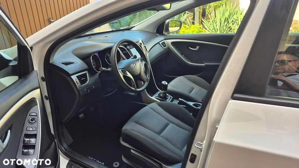Hyundai i30 1.4 BlueDrive Comfort - 10