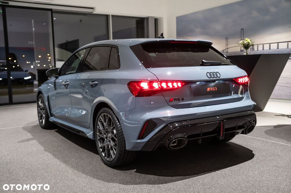 Audi RS3 Sportback - 3