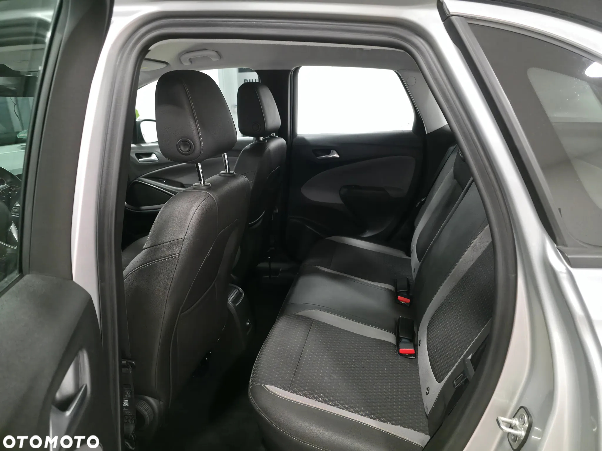 Opel Crossland X 1.2 T Elite S&S - 13