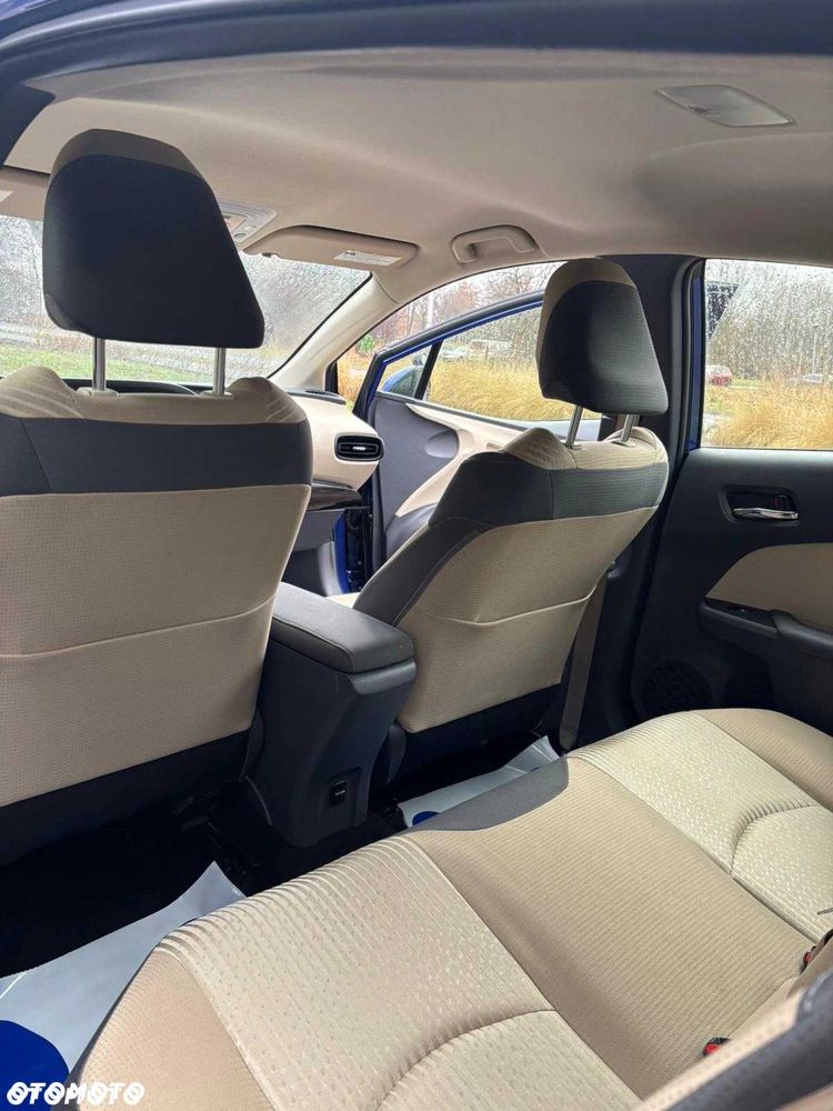 Toyota Prius - 7