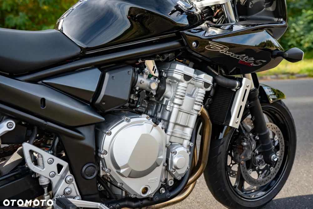 Suzuki Bandit - 20