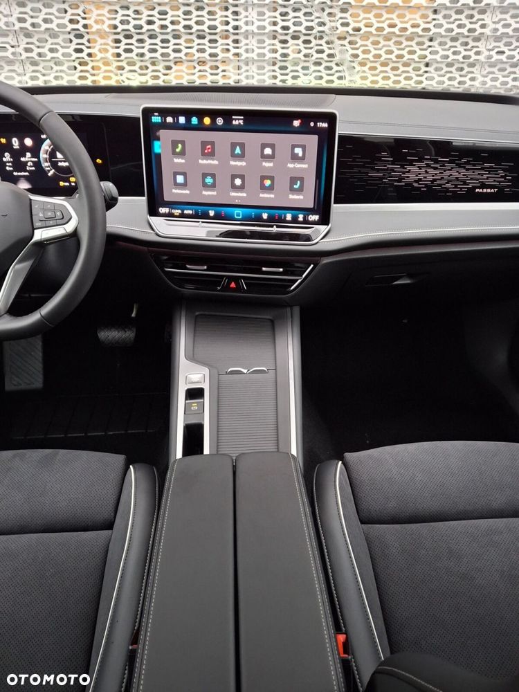 Volkswagen Passat - 31