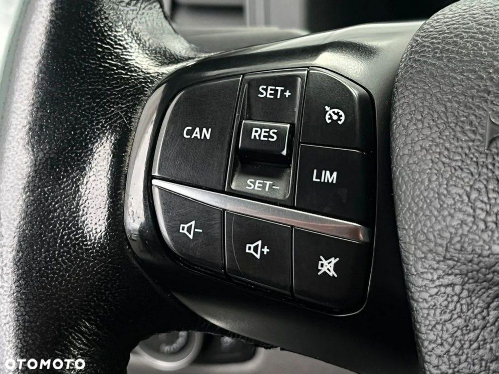 Ford Transit Custom - 23