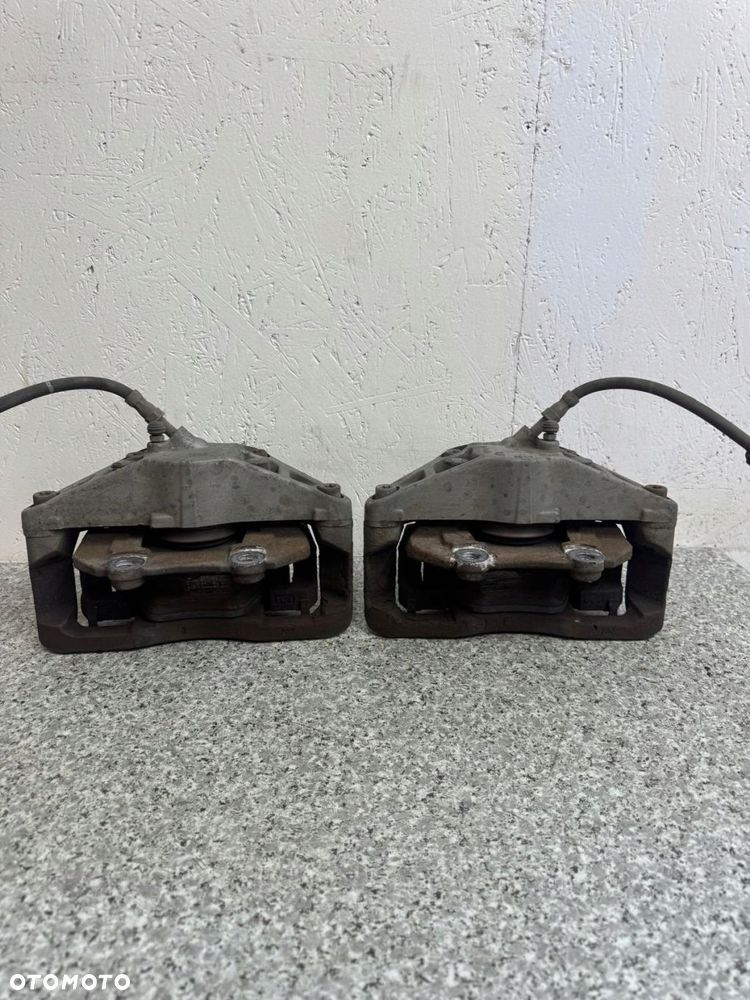 zacisk hamulcowy lewy prawy volvo v40 ii 2012-2018 ford focus 975 976 - 7