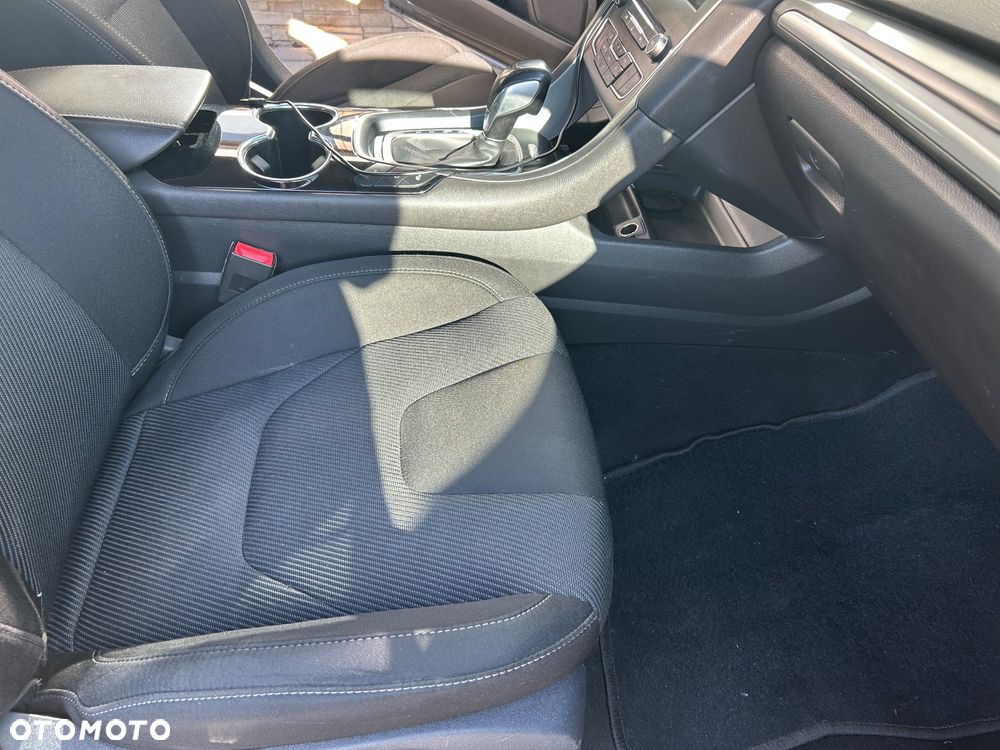 Ford Mondeo 2.0 TDCi Titanium PowerShift - 10