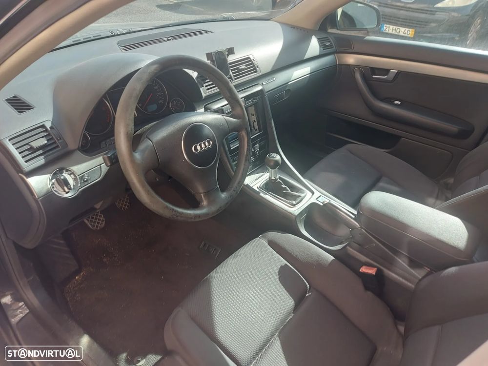 Audi A4 Avant 1.9 TDI m6 - 3