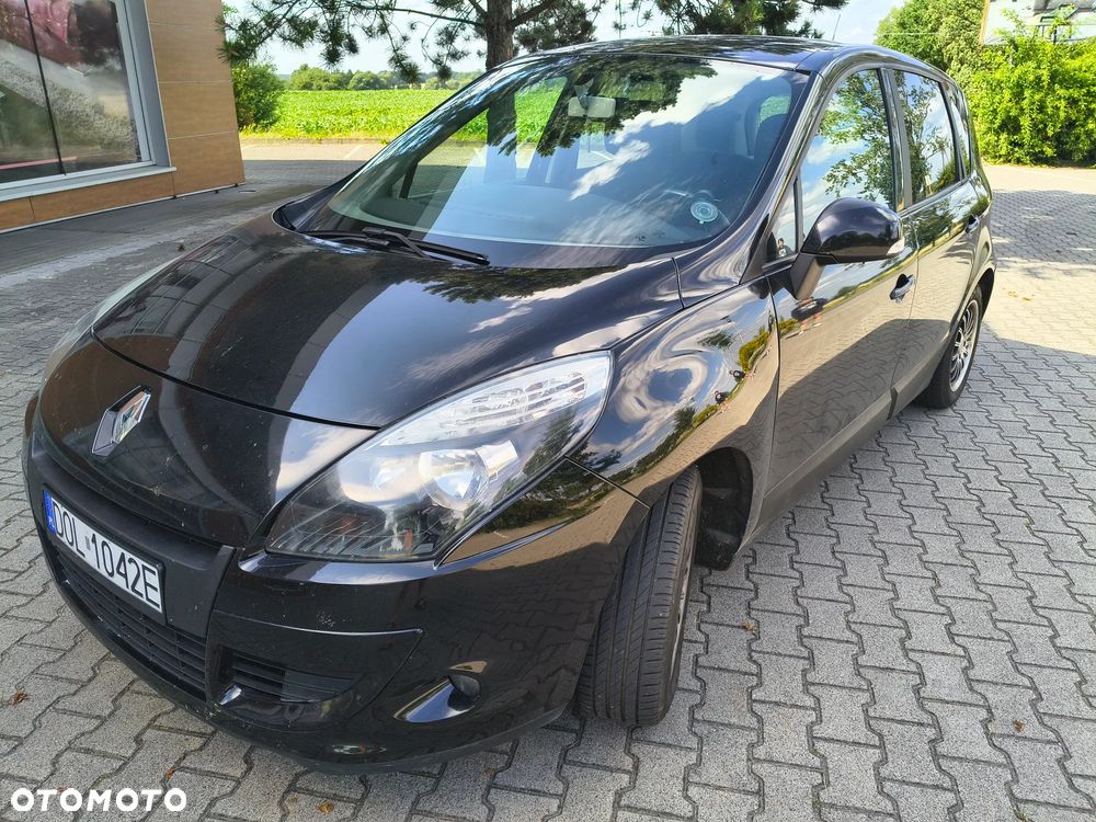 Renault Scenic 1.6 16V 110 Dynamique - 2