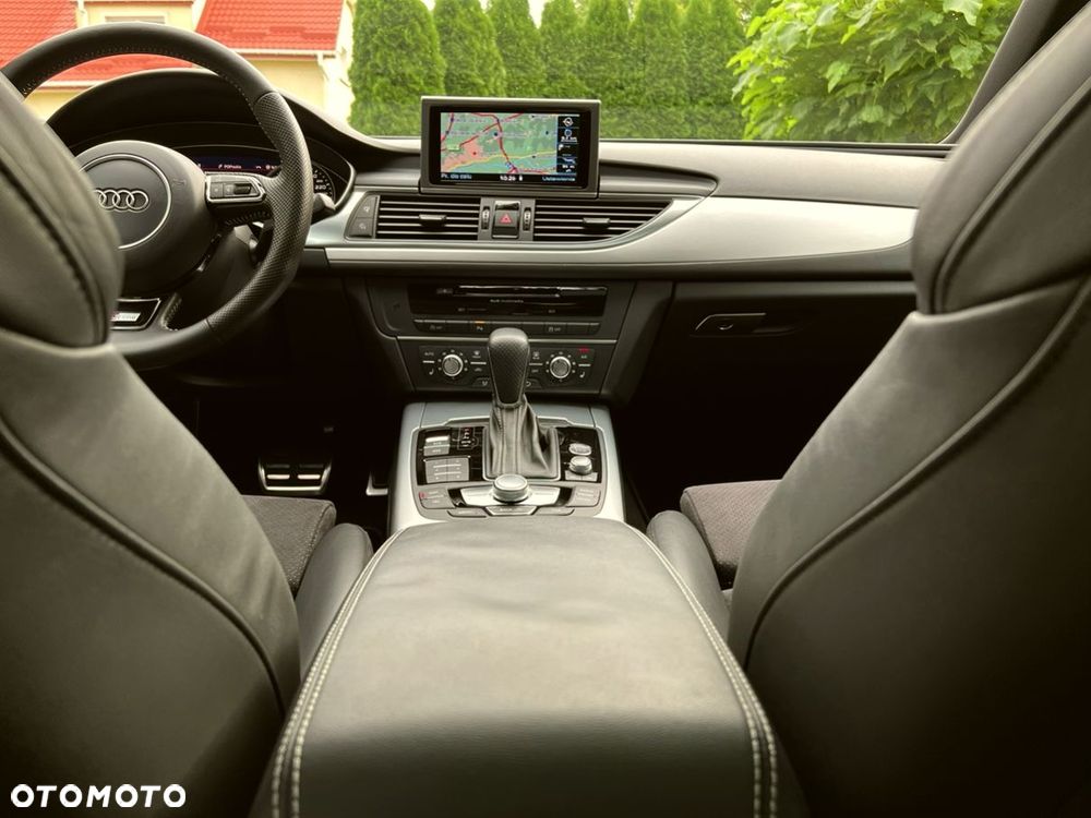Audi A6 Avant 2.0 TDI Ultra S tronic - 29