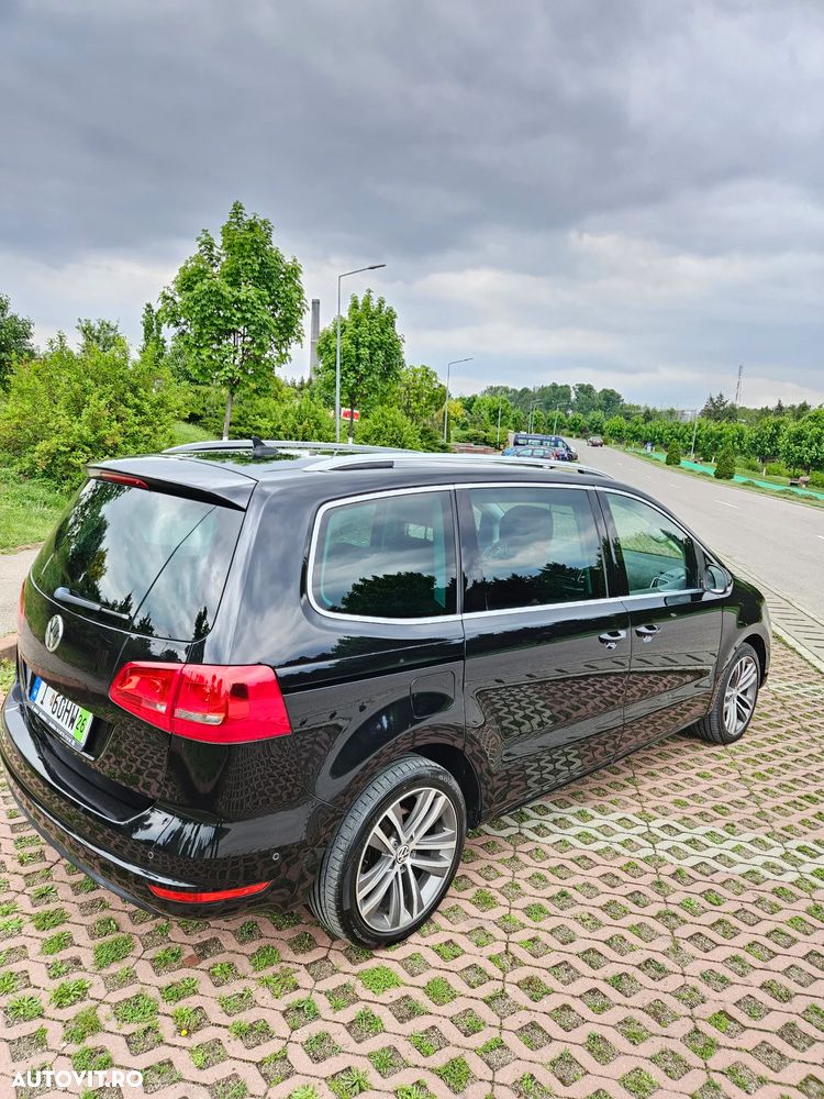 Volkswagen Sharan 2.0 TDI DSG BlueMotion Technology Highline - 24