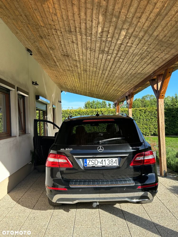 Mercedes-Benz ML 350 BlueTec 4-Matic - 5