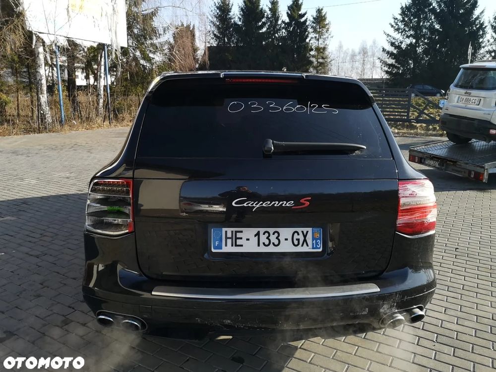 Porsche Cayenne - 7