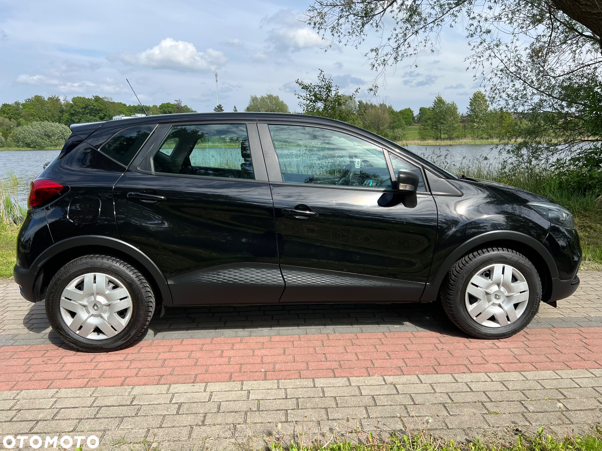 Renault Captur (ENERGY) TCe 90 LIFE - 2
