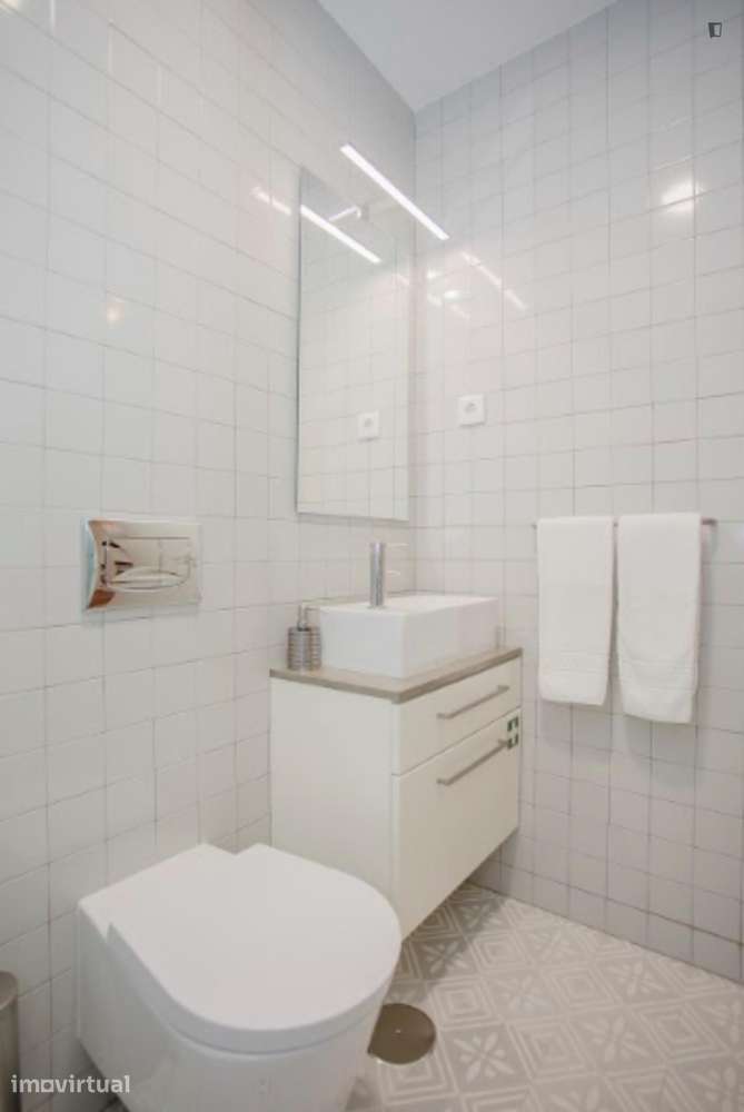 Apartamento com 2 quartos - localizado em Miragaia Porto - Grande imagem: 4/24
