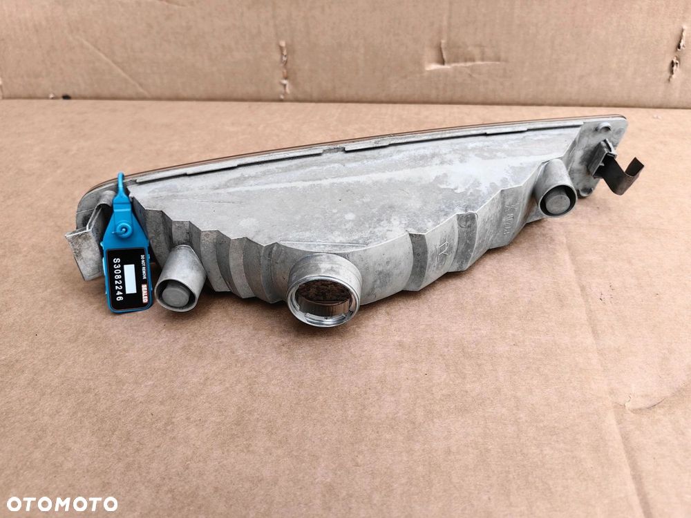 Kierunkowskaz Prawy przód RENAULT TRAFIC 8200007032 OPEL VIVARO 91166439 - 3