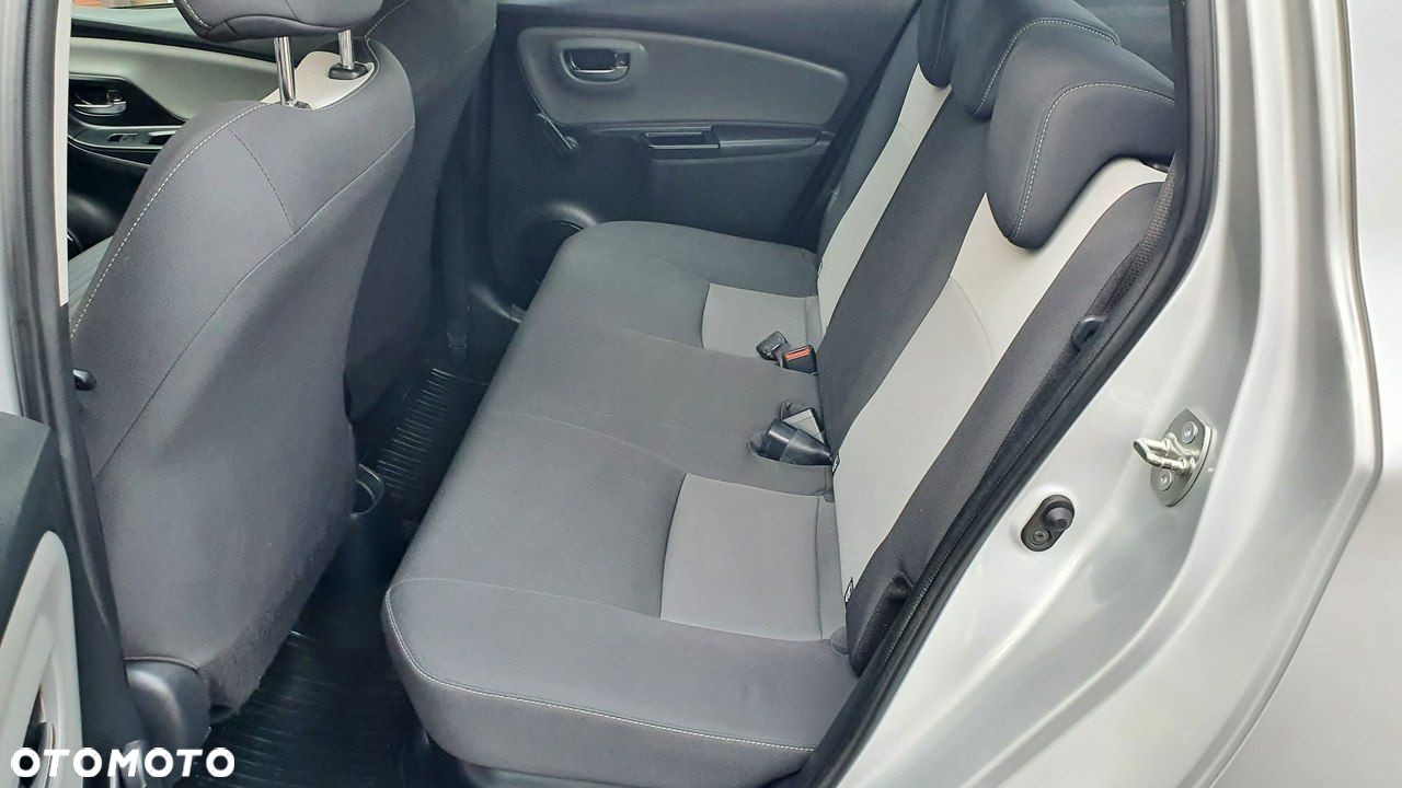 Toyota Yaris - 18