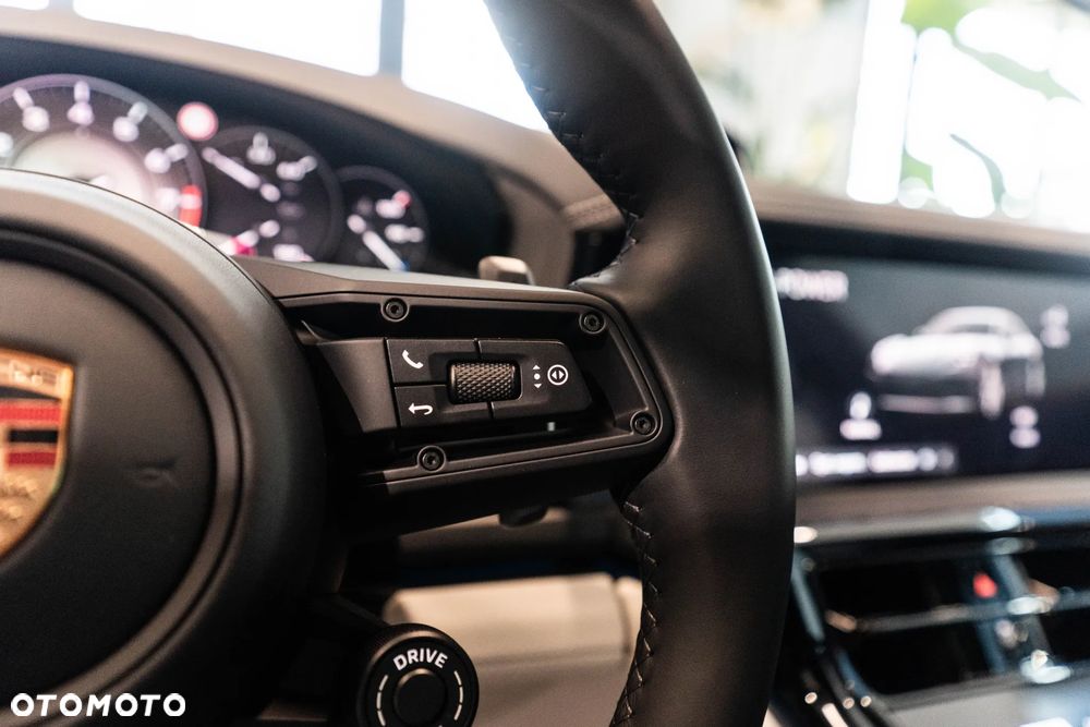 Porsche Panamera 4S E-Hybrid PHEV - 21