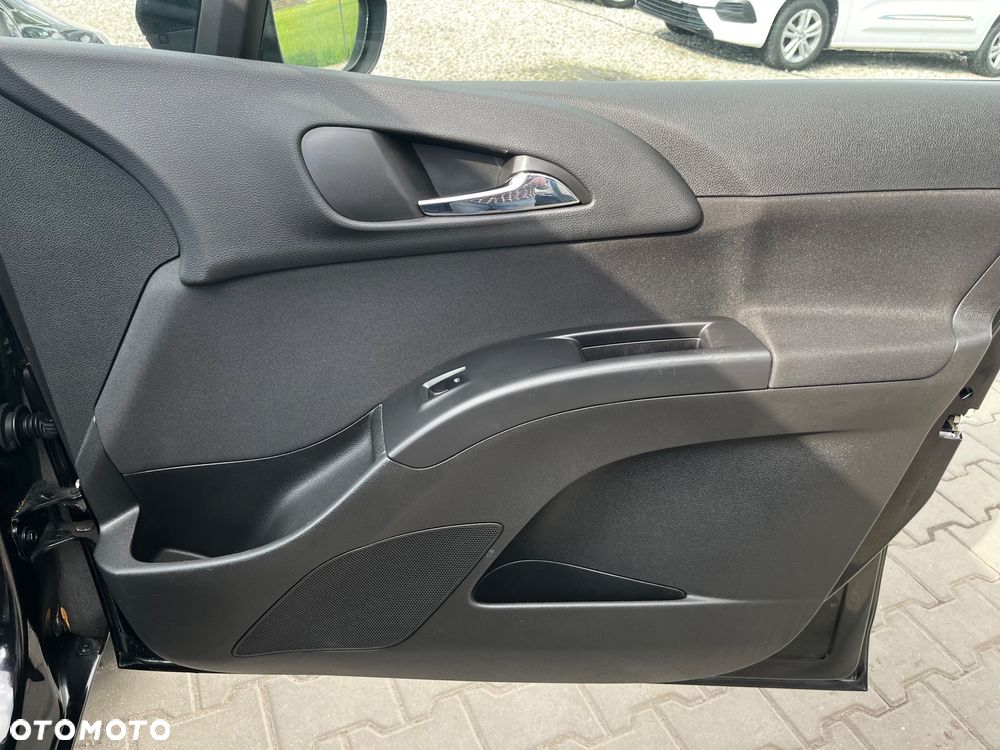 Opel Meriva - 28