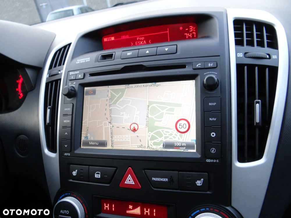 Kia ProCeed 1.4 CVVT Dream-Team Edition - 36