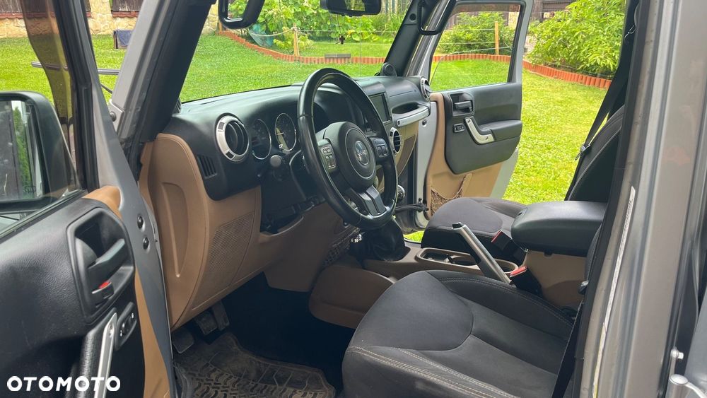 Jeep Wrangler - 18