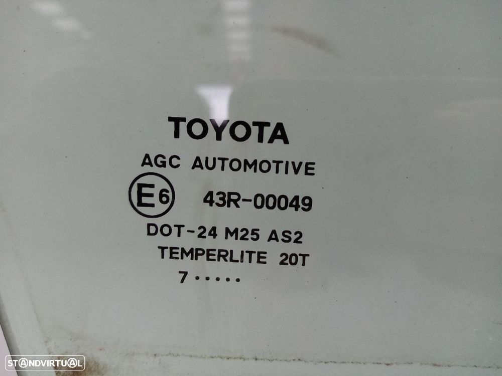Vidro porta frente direita TOYOTA Auris Hatchback (_E18_) - 2