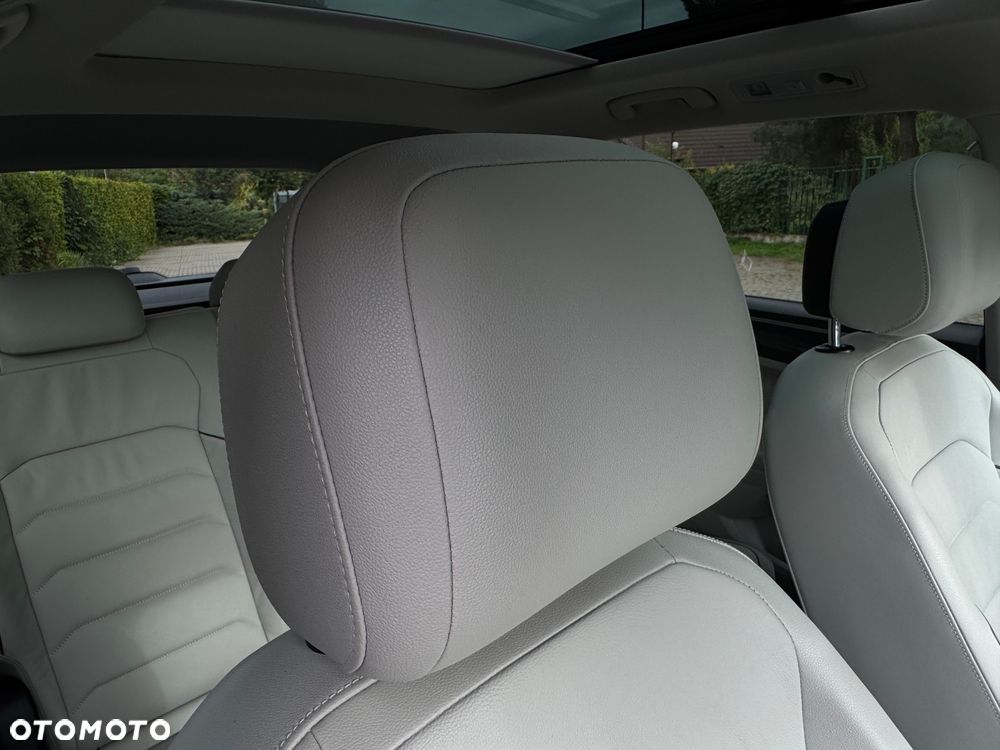 Volkswagen Tiguan Allspace 2.0 TDI SCR Comfortline - 32