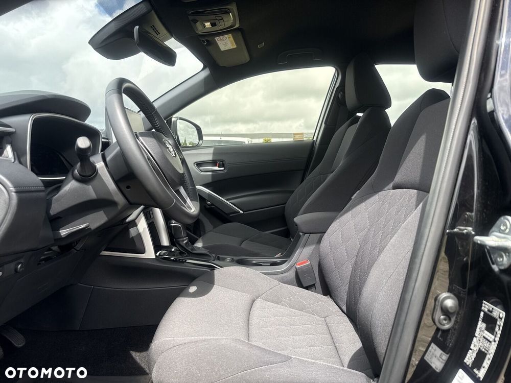 Toyota Corolla Cross 2.0 Hybrid Comfort - 17