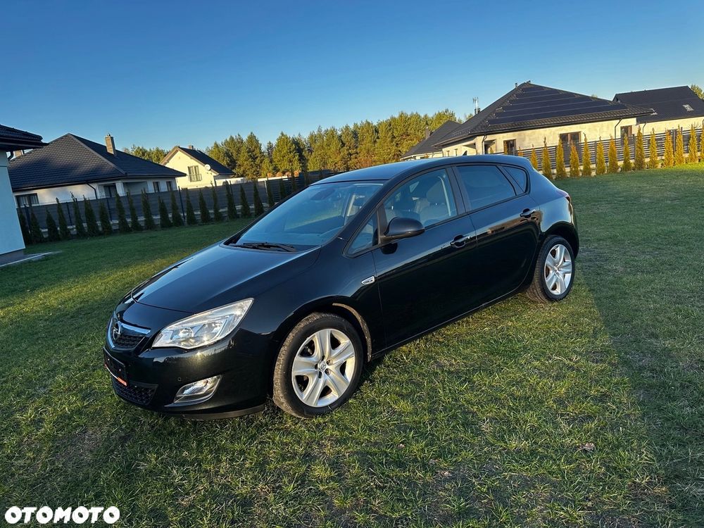 Opel Astra 1.4 Turbo Color Edition - 27