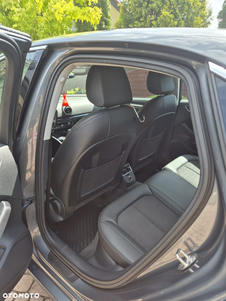 Audi A3 Limousine 1.4 TFSI CoD Ambiente S tronic - 28