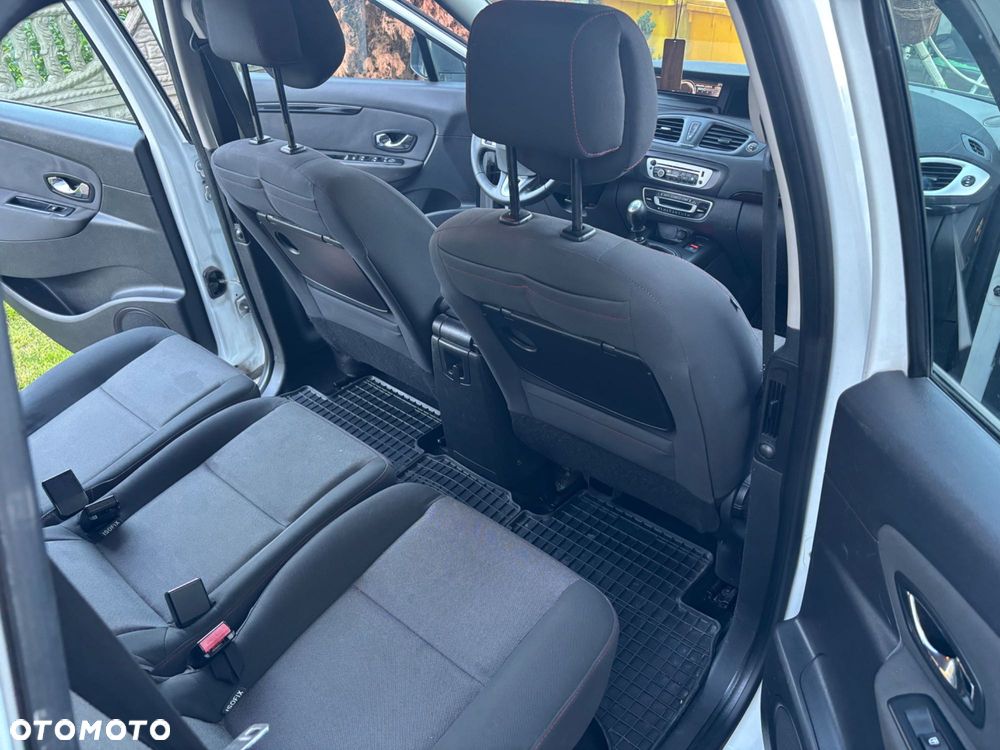 Renault Grand Scenic - 5