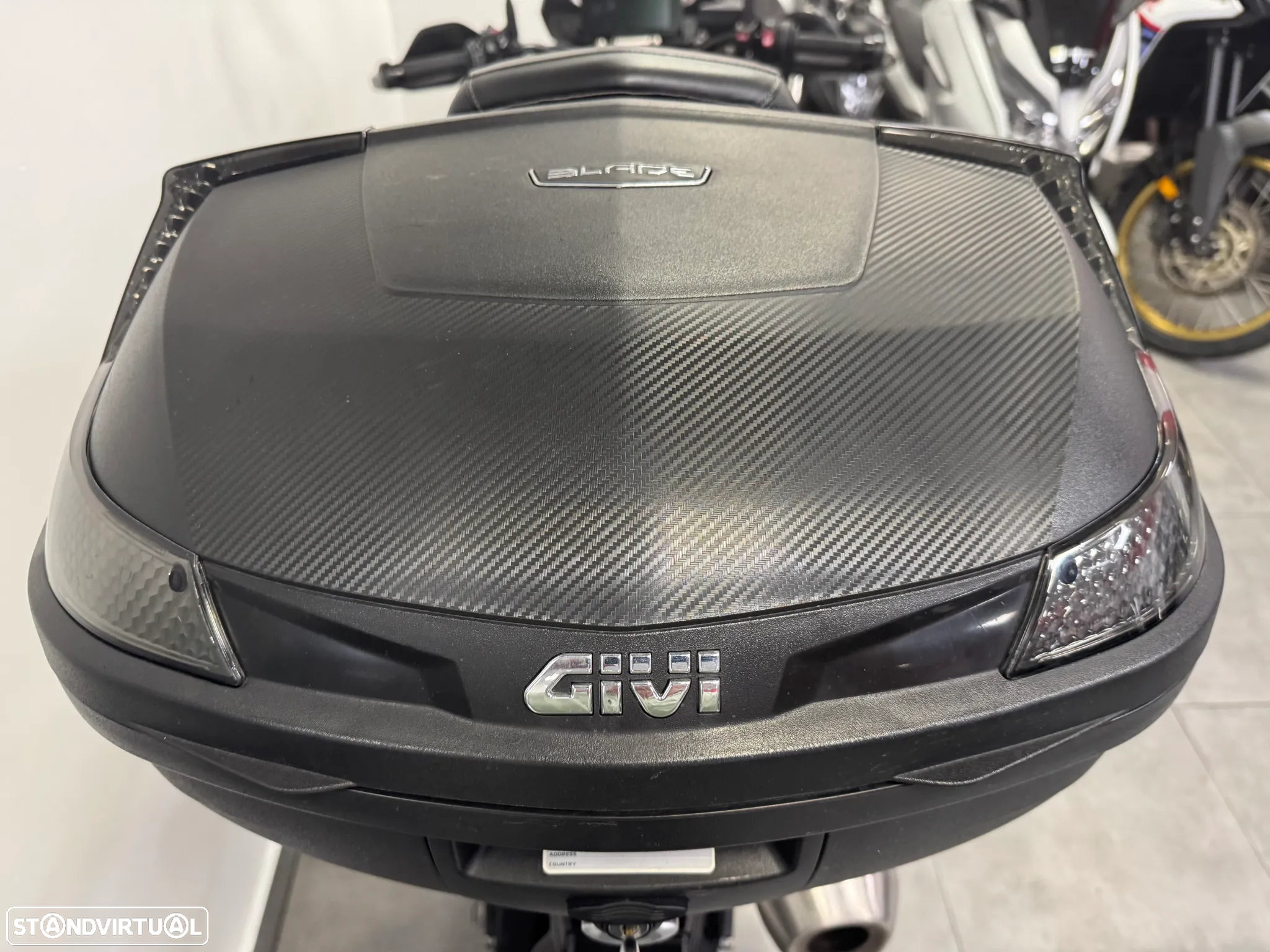 BMW F 750 GS Triple Black - 11
