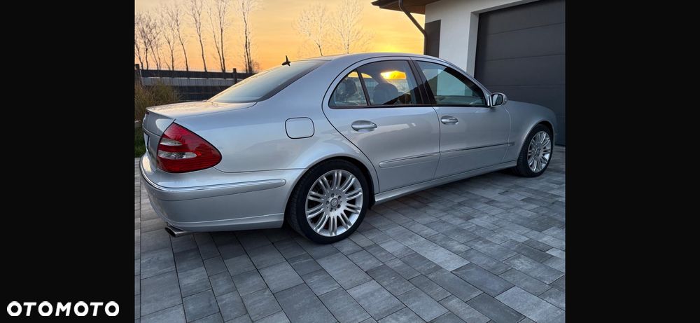 Mercedes-Benz Klasa E - 20