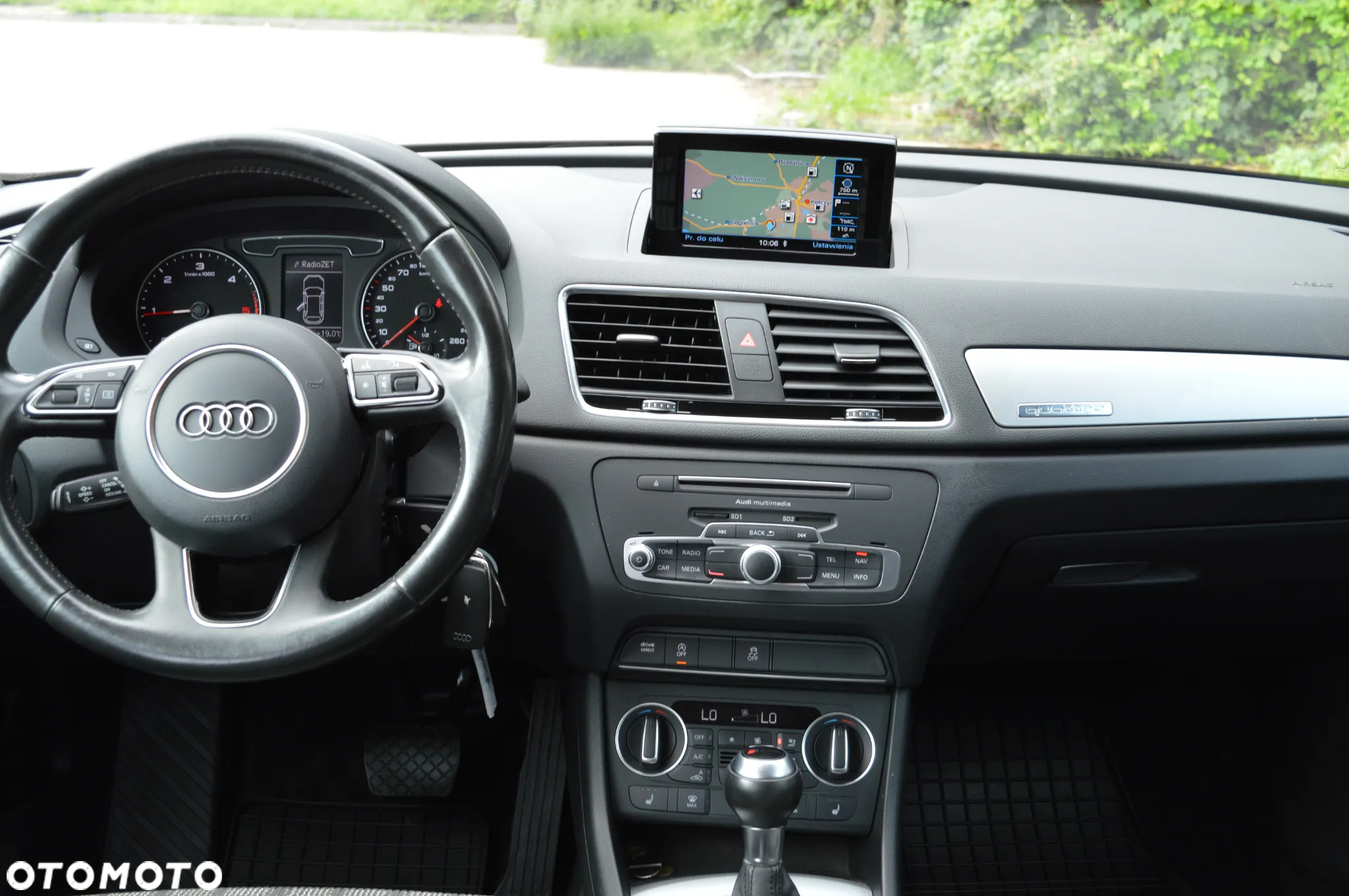Audi Q3 2.0 TDI quattro S tronic design - 14