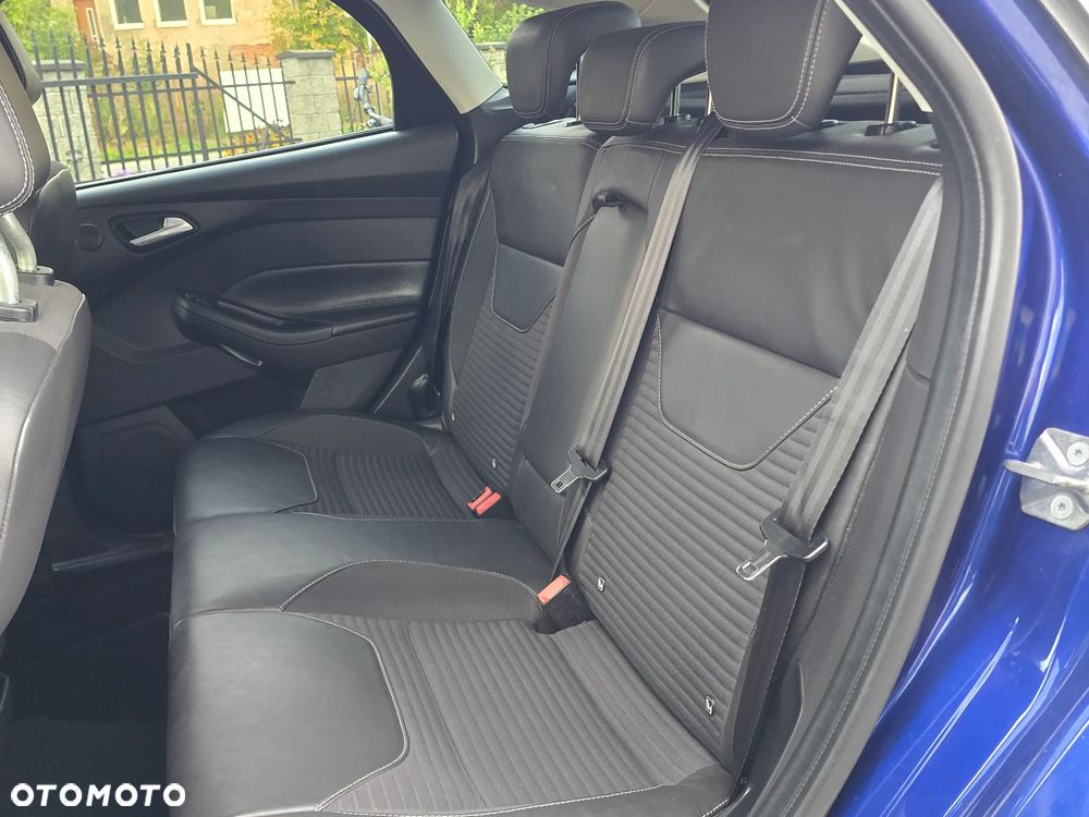 Ford Focus - 22